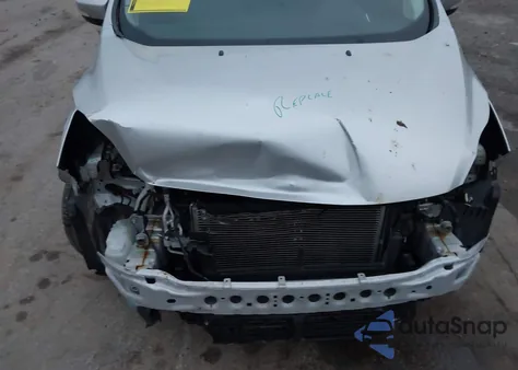 2017 Ford C-Max Hybrid Se z USA, uszkodzony, nr VIN 1FADP5AU4HL109508